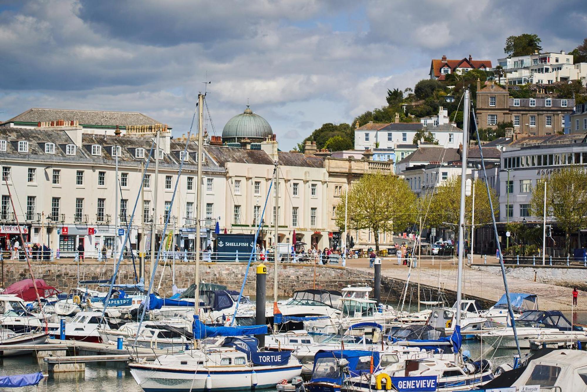 The Moorings - Stylish Duplex Apartment On Torquay Harbourside Экстерьер фото